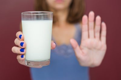 Síntomas que provoca la intolerancia al lactosa.