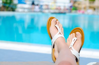 ¿Cómo prevenir la aparición de hongos en los pies?