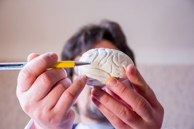 La glándula pituitaria forma parte del sistema endocrino y tiene relación con nuestras hormonas.