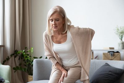 Si el dolor dura más de 3 meses, el dolor crónico se considera una enfermedad.