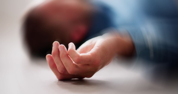 Si la frecuencia de los desmayos fuera tan elevada que estos llegan a afectar a la calidad de vida de la persona, puede ser necesario un tratamiento farmacológico